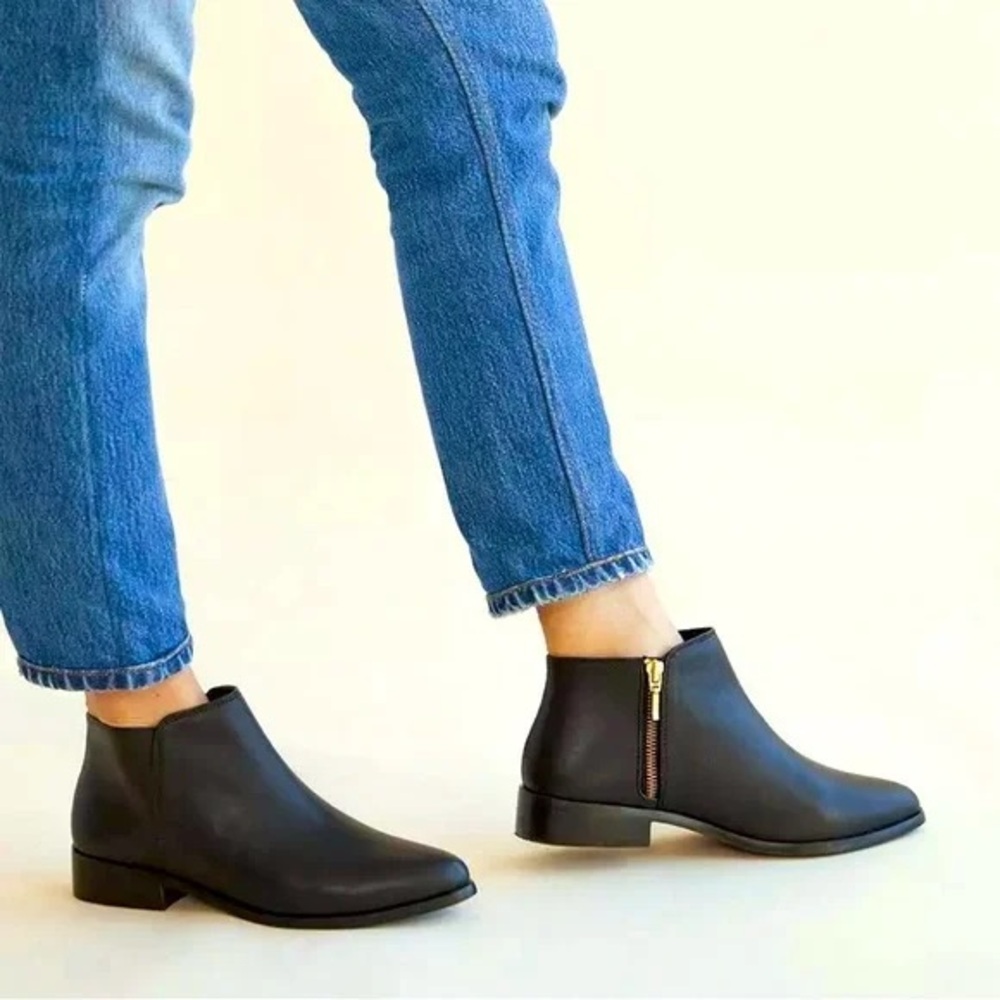 Nisolo 100% leather black lana boots new in box